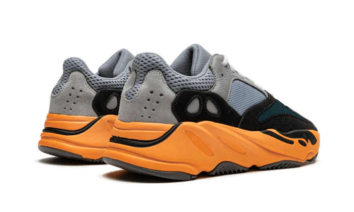 yeezy 700 grise orange